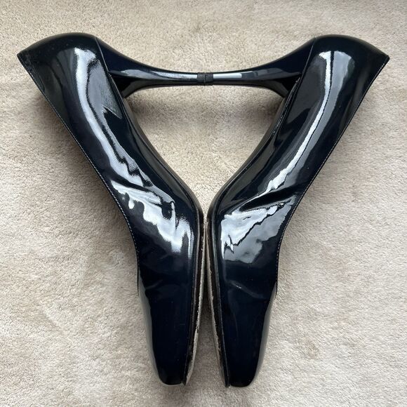 Stuart Weitzman Dark Navy Blue Patent Leather Heel Pumps Women 7.5 W Rounded Toe - Picture 5 of 15